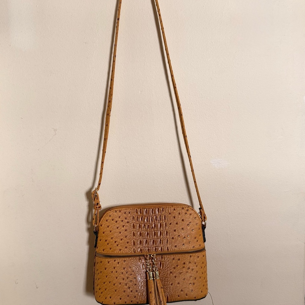 Elegant Tan Crossbody Bag
